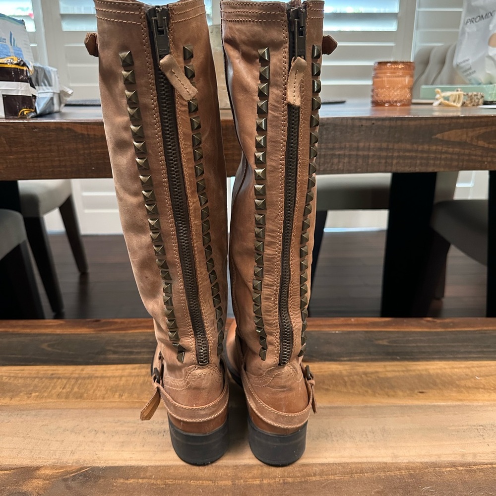 Steve Madden Brown Leather Heeled Boots - Picture 4 of 8